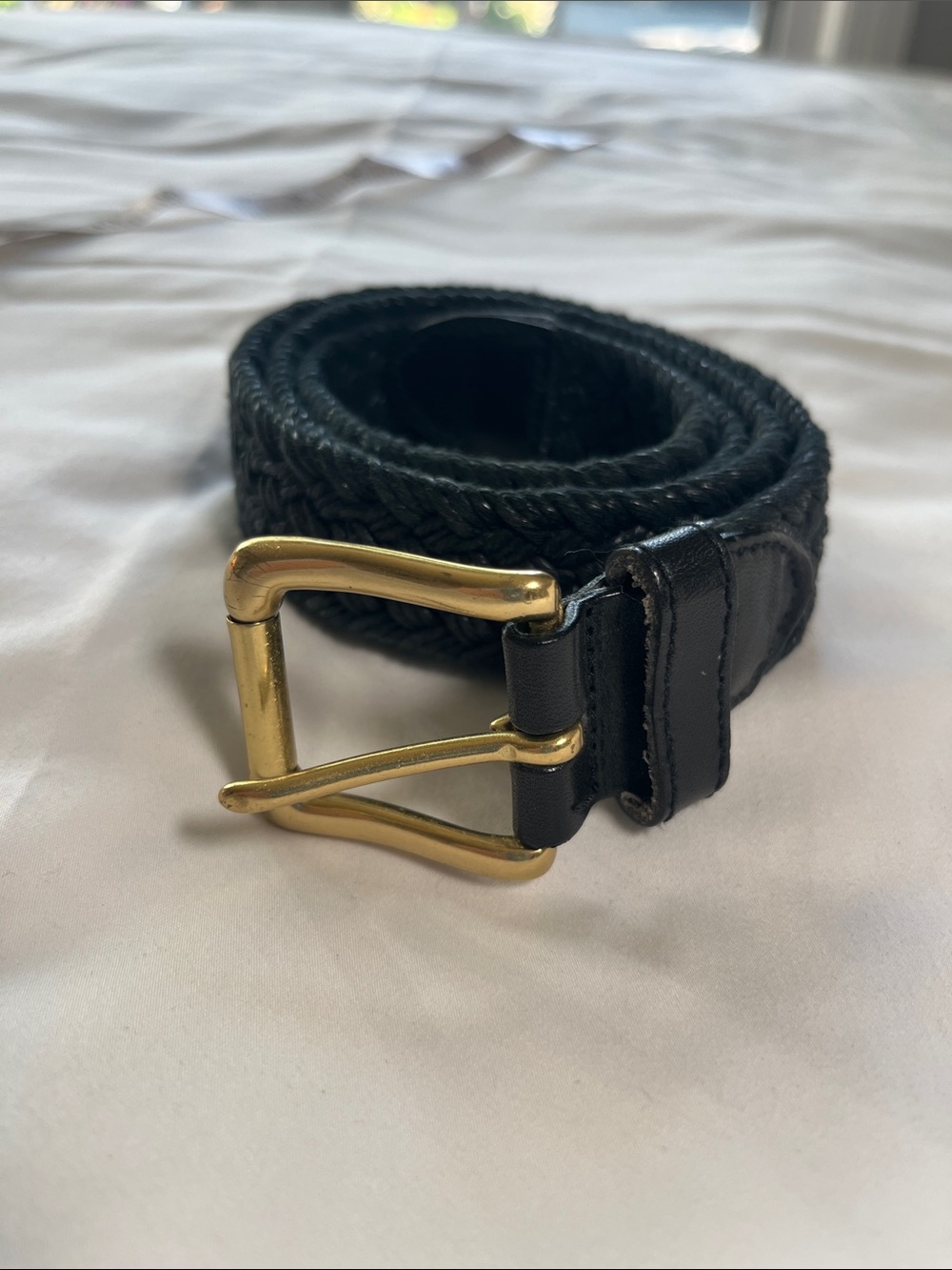 Classic Levi’s Woven Women’s Belt - Black. 37” Long